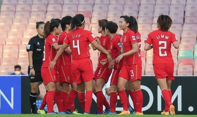人民日报导航人民日报9次发文盛赞中国女足球员们在此次表现