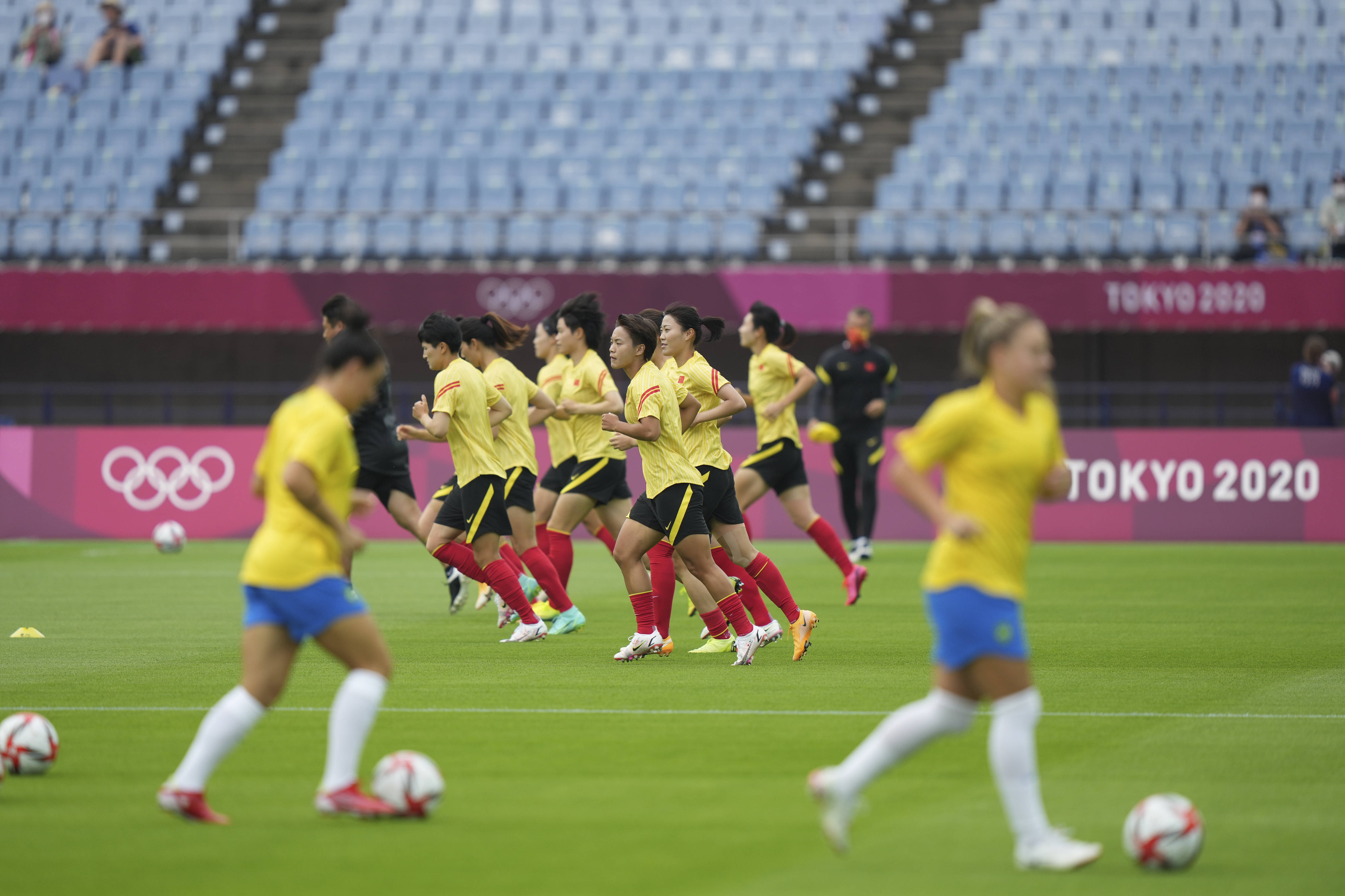 2016京都球侠候选人名单：全球第一届女足世界杯